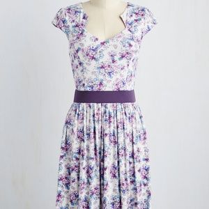 The Story of Citrus Dress in Cool Blooms